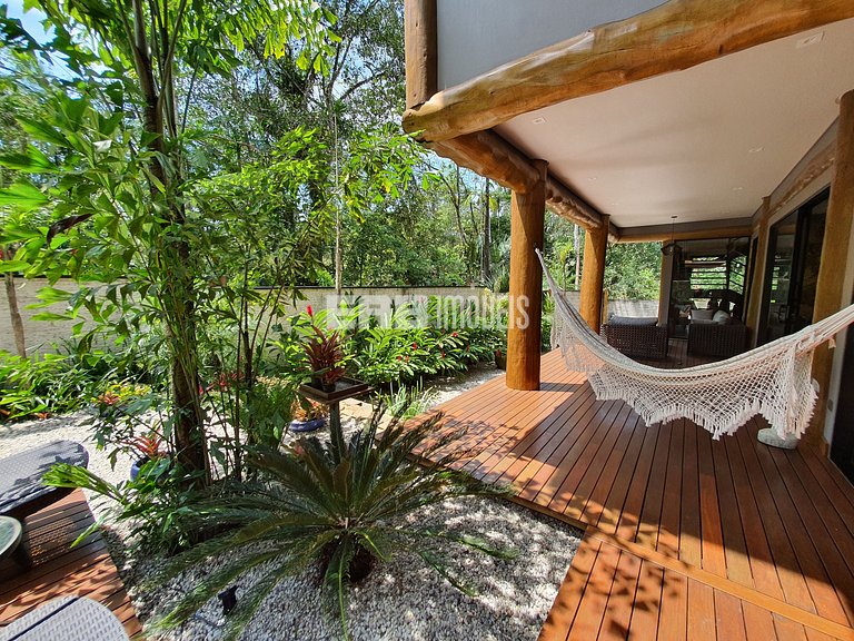 Alto padrão na praia do Félix