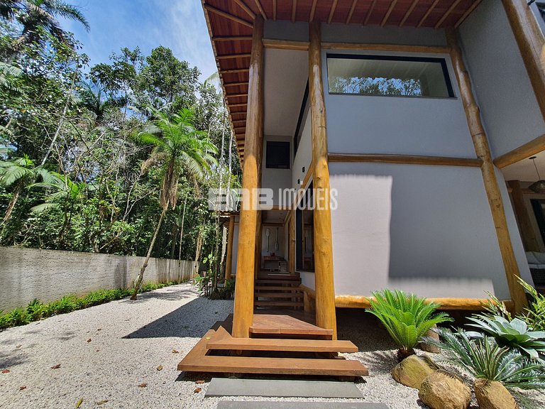 Alto padrão na praia do Félix