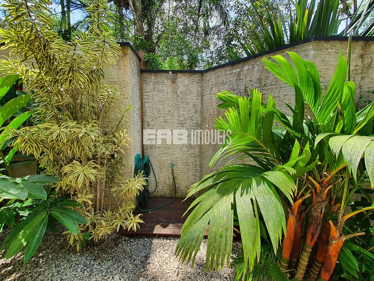 Alto padrão na praia do Félix