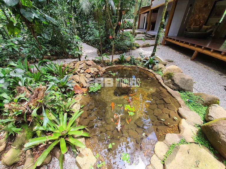 Alto padrão na praia do Félix