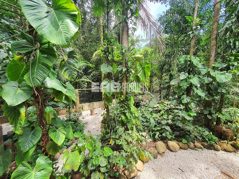 Alto padrão na praia do Félix