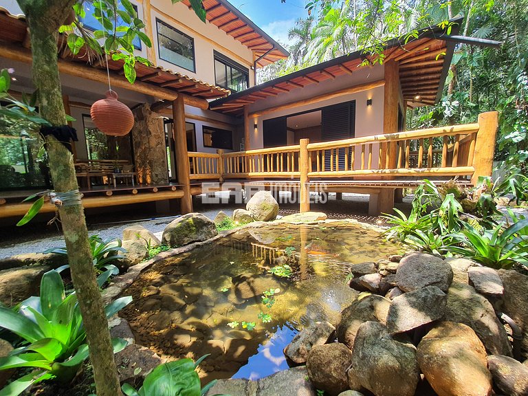 Alto padrão na praia do Félix