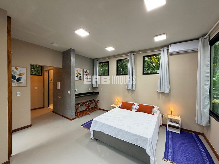 Lindo estúdio próximo ao comércio de Itamambuca