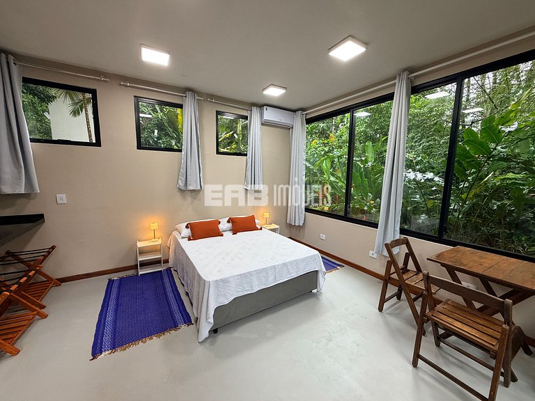 Lindo estúdio próximo ao comércio de Itamambuca