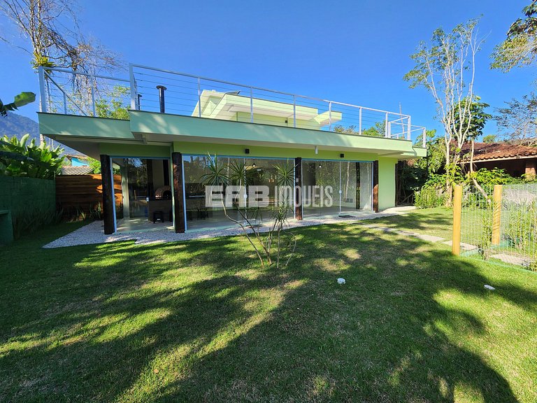 Casa espaçosa para locação de temporada em Itamambuca