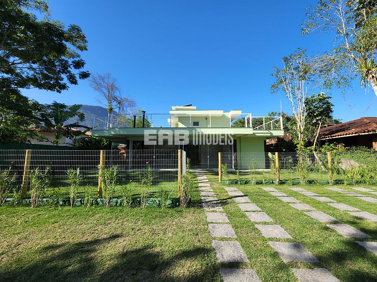 Casa espaçosa para locação de temporada em Itamambuca