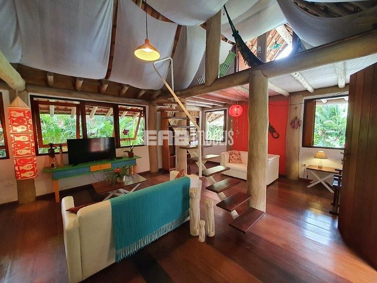 Piscina, 4 suítes, 90m do mar