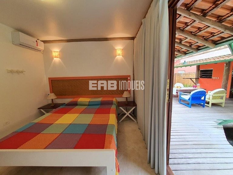 Piscina, 4 suítes, 90m do mar