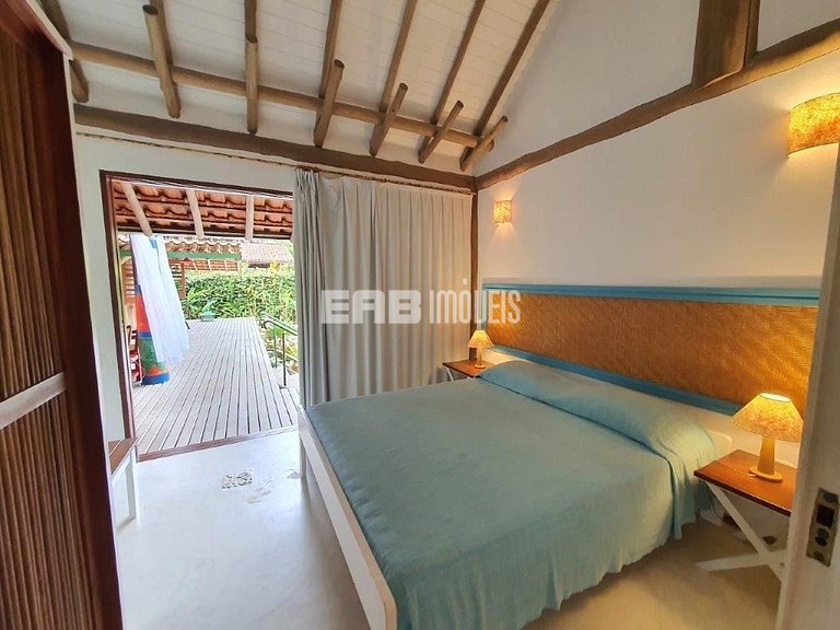 Piscina, 4 suítes, 90m do mar