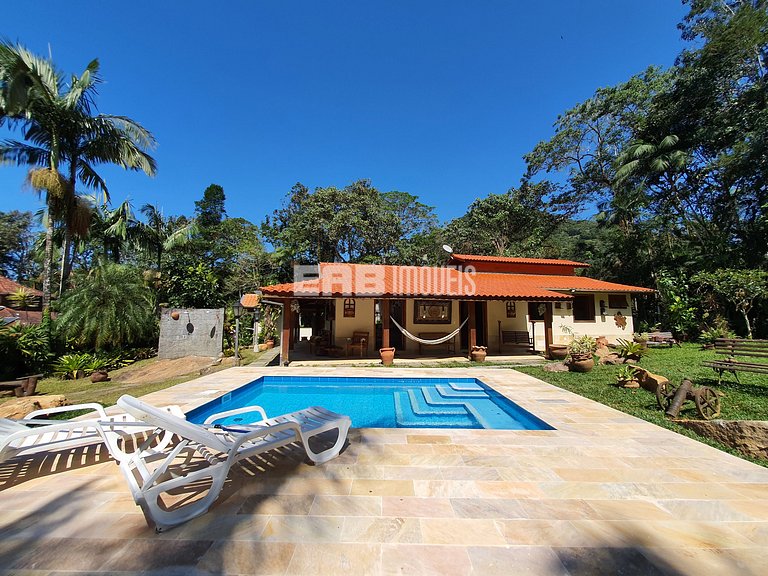 Casa de praia com vista e lazer