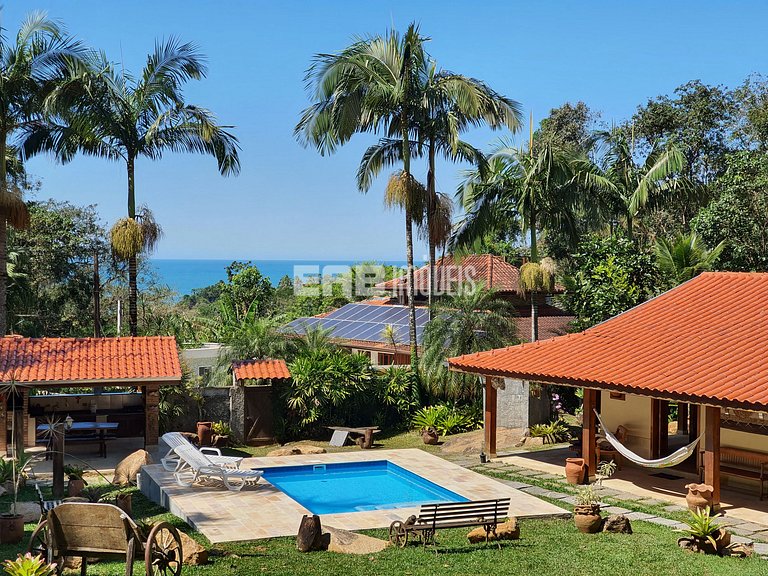 Casa de praia com vista e lazer