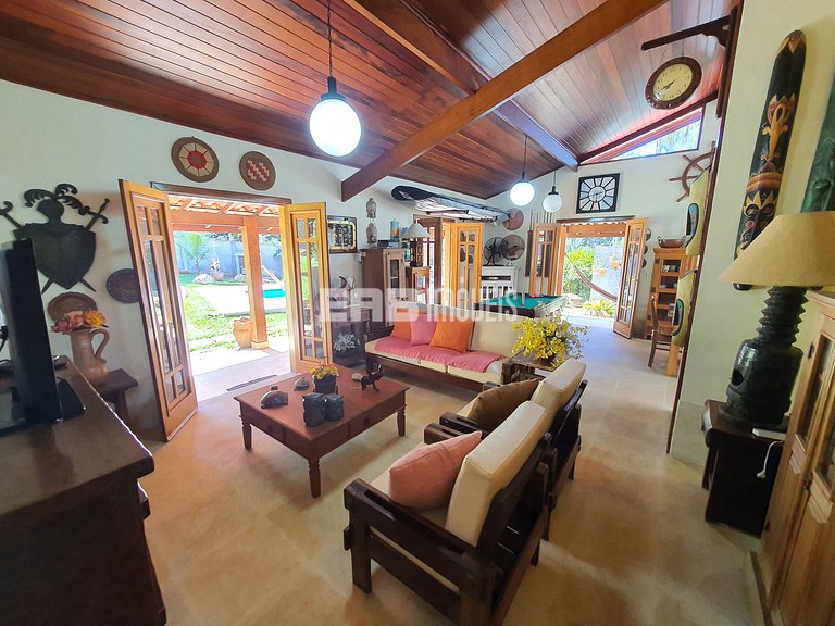 Casa de praia com vista e lazer