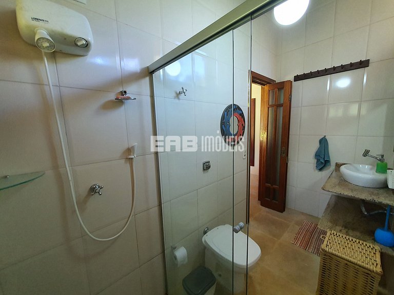 Casa de praia com vista e lazer