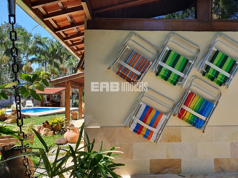 Casa de praia com vista e lazer