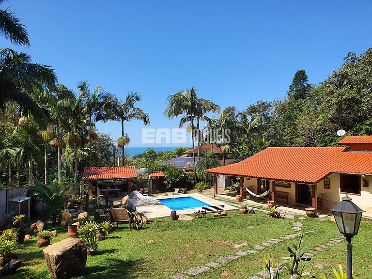 Casa de praia com vista e lazer