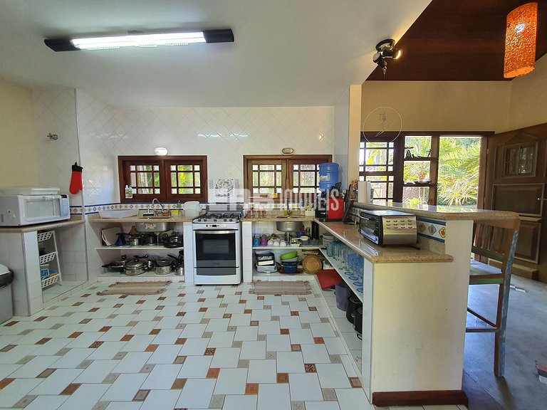 Casa a poucos passos da praia