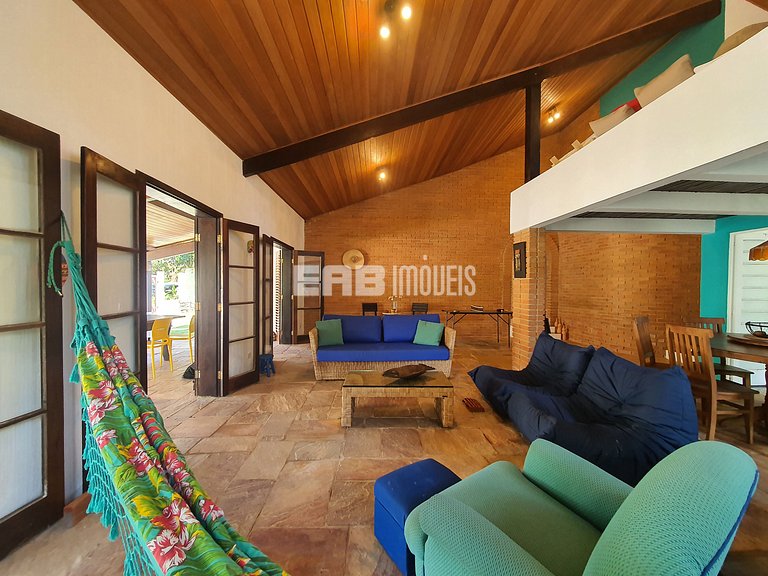 Casa para temporada em Itamambuca, a 80m do mar