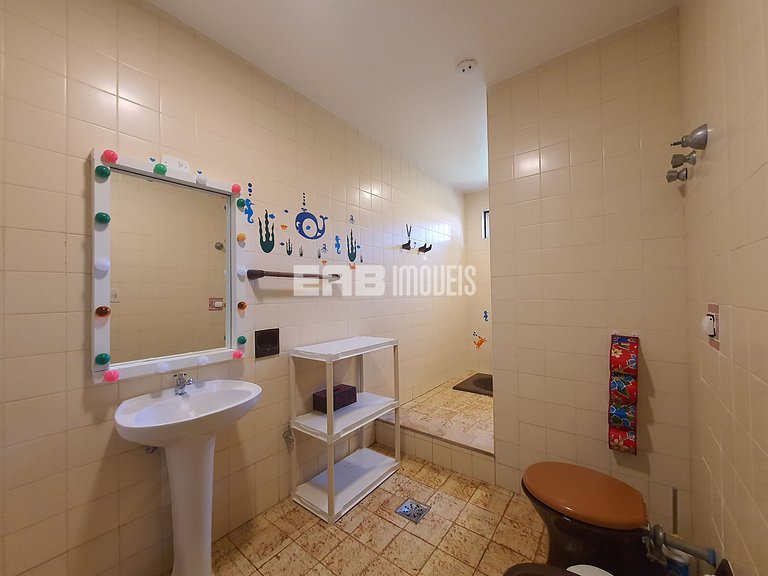 Casa para temporada em Itamambuca, a 80m do mar