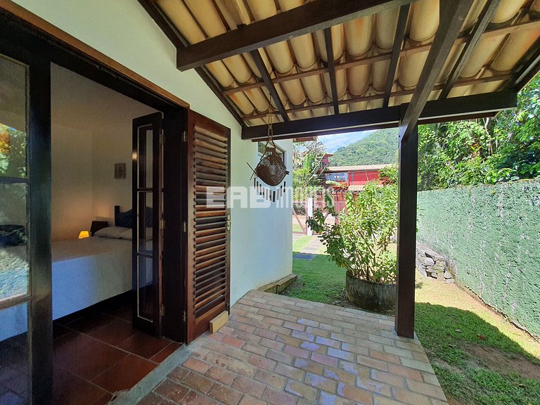 Casa para temporada em Itamambuca, a 80m do mar