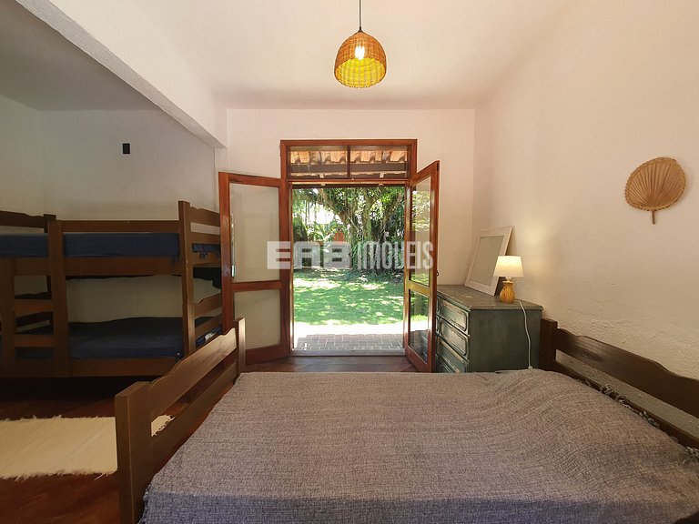 Casa a 40m do mar em Itamambuca