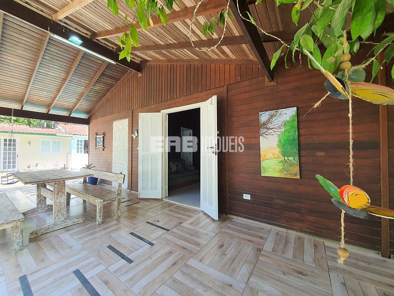 Casa para até 20 pessoas em Itamambuca