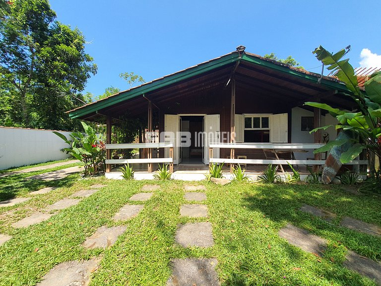 Casa para até 20 pessoas em Itamambuca