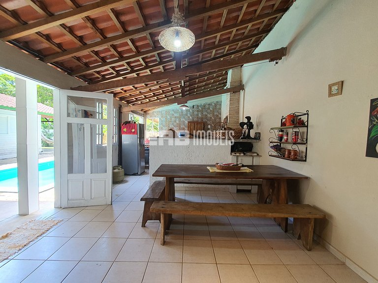 Casa para até 20 pessoas em Itamambuca