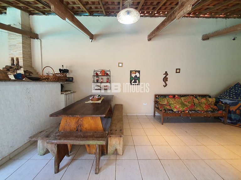 Casa para até 20 pessoas em Itamambuca