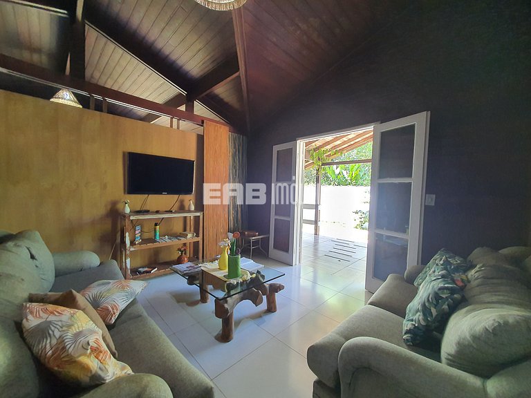 Casa para até 20 pessoas em Itamambuca