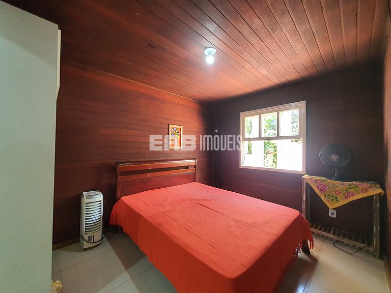 Casa para até 20 pessoas em Itamambuca