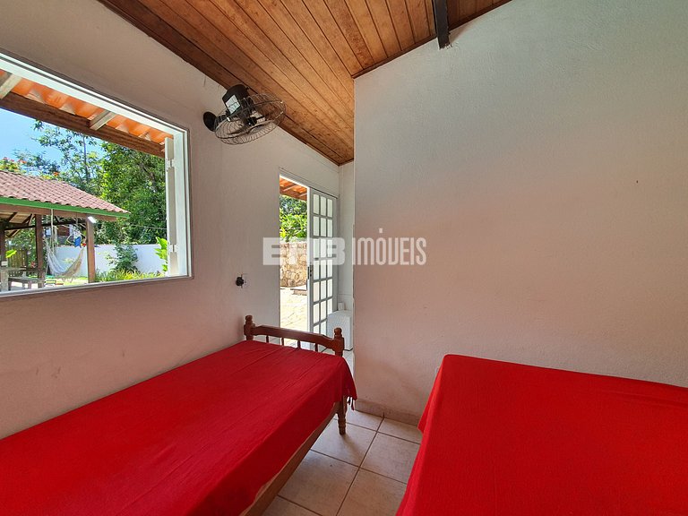 Casa para até 20 pessoas em Itamambuca