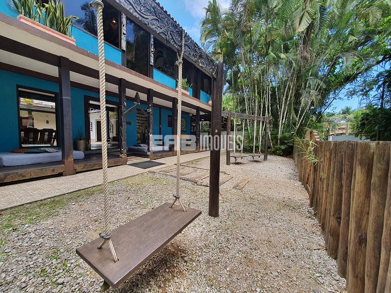 Mansão com 6 suites, sauna e piscina em Itamambuca