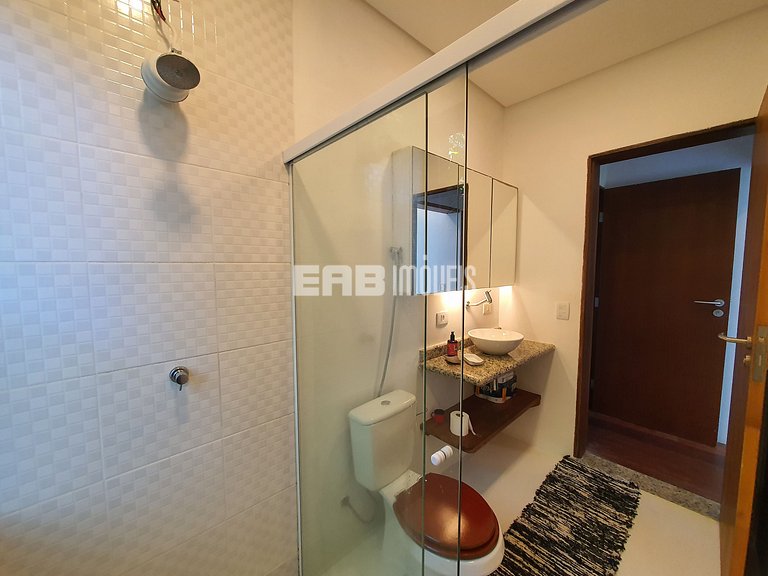 Casa de cinema na Praia do Félix, Ubatuba