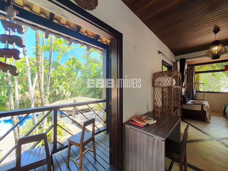 Mansão com 6 suites, sauna e piscina em Itamambuca