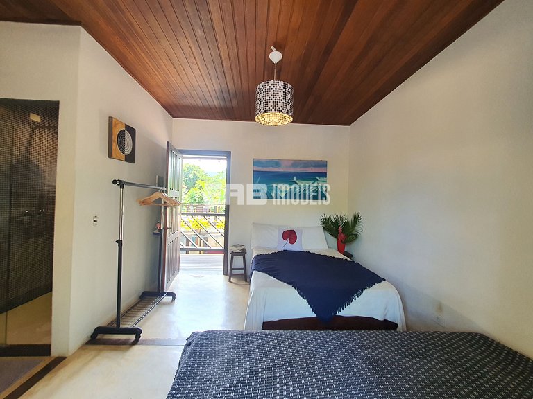 Mansão com 6 suites, sauna e piscina em Itamambuca