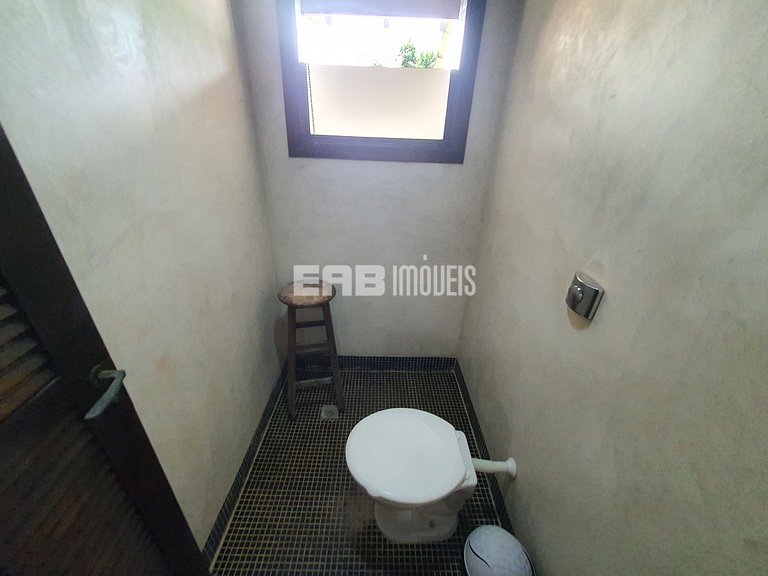 Mansão com 6 suites, sauna e piscina em Itamambuca