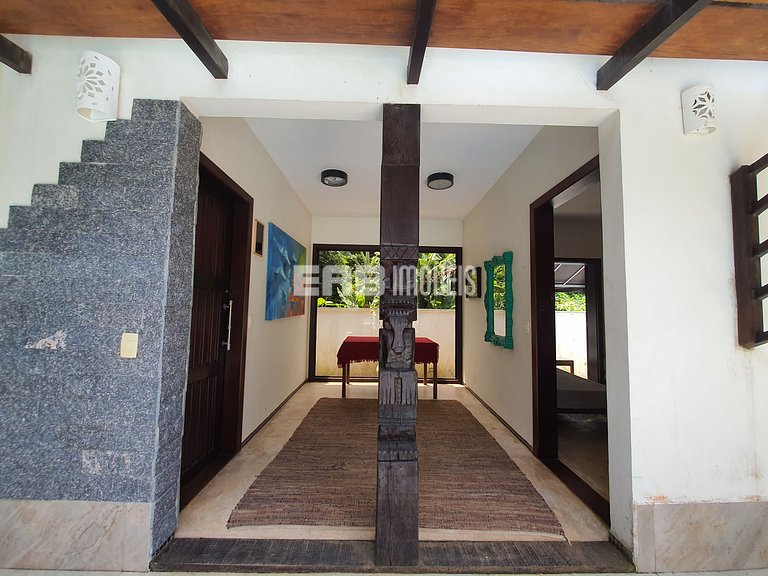 Mansão com 6 suites, sauna e piscina em Itamambuca