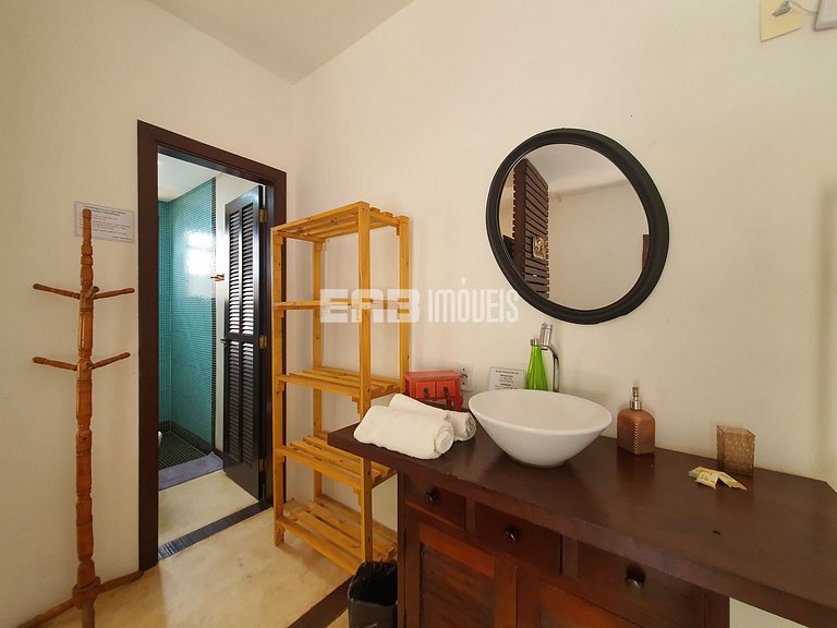 Mansão com 6 suites, sauna e piscina em Itamambuca