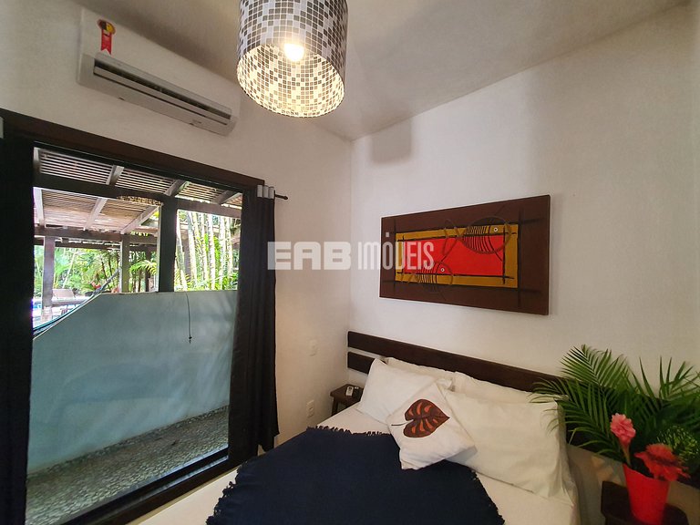 Mansão com 6 suites, sauna e piscina em Itamambuca