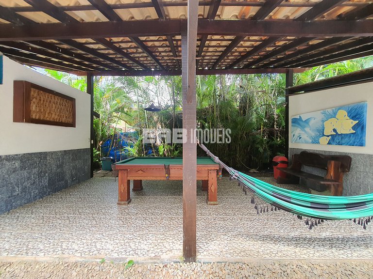 Mansão com 6 suites, sauna e piscina em Itamambuca