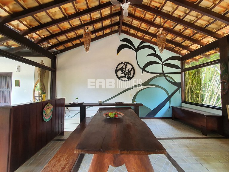 Mansão com 6 suites, sauna e piscina em Itamambuca