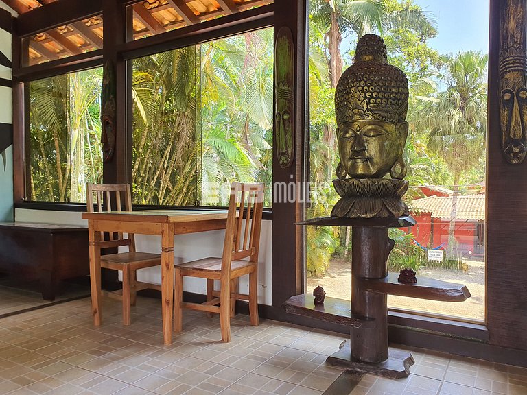 Mansão com 6 suites, sauna e piscina em Itamambuca