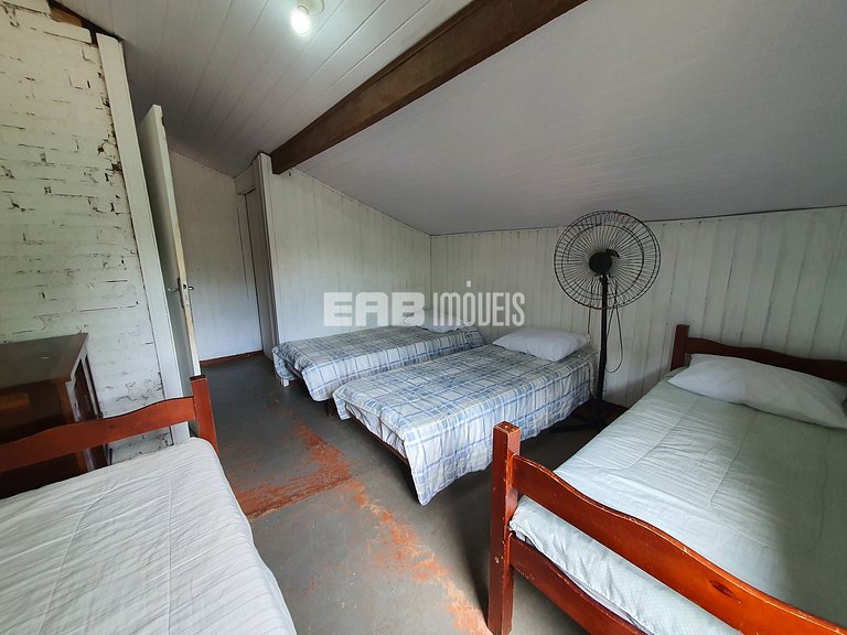 Casa a menos de 40m da praia de Itamambuca