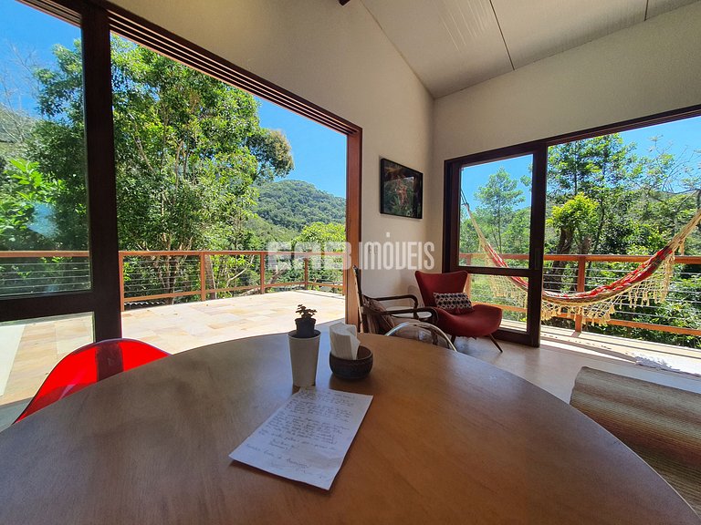 Refúgio entre a Mata e o Mar