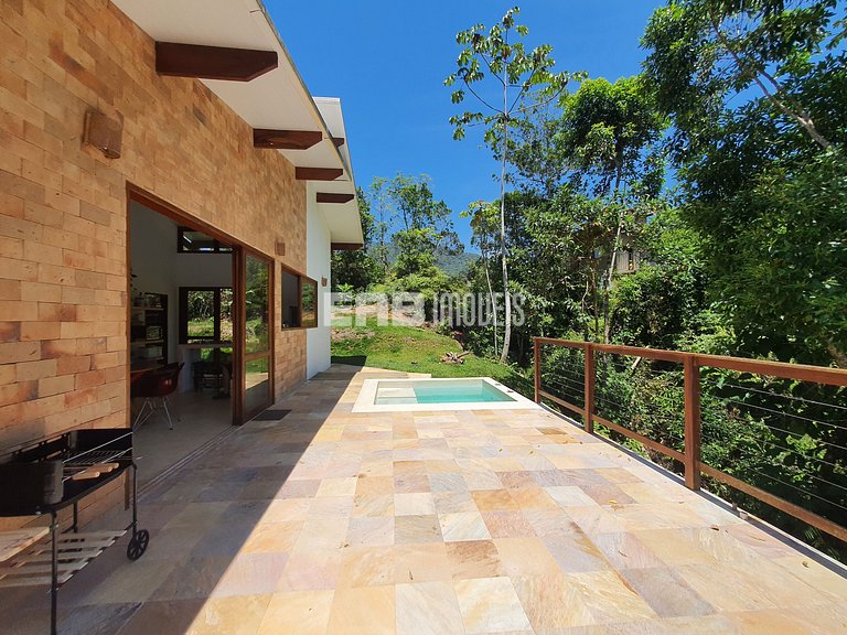 Refúgio entre a Mata e o Mar