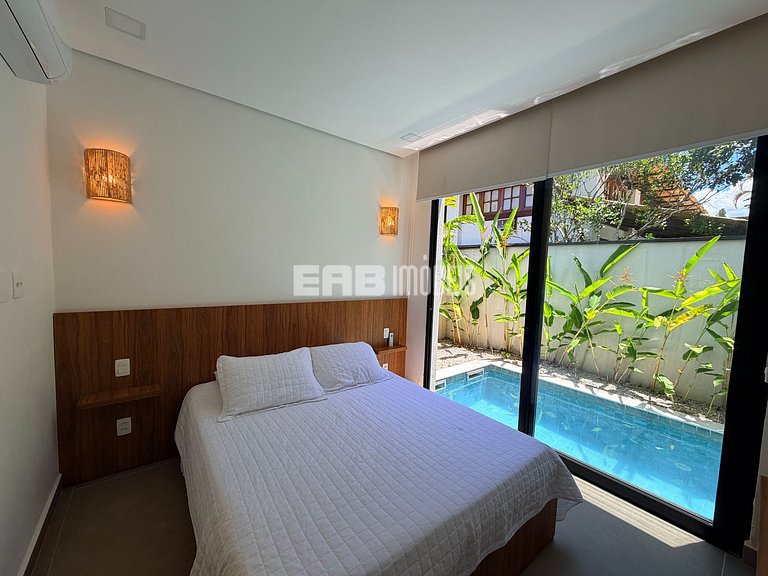 Casa na praia de Itamambuca, com 6 suítes, sauna e piscina