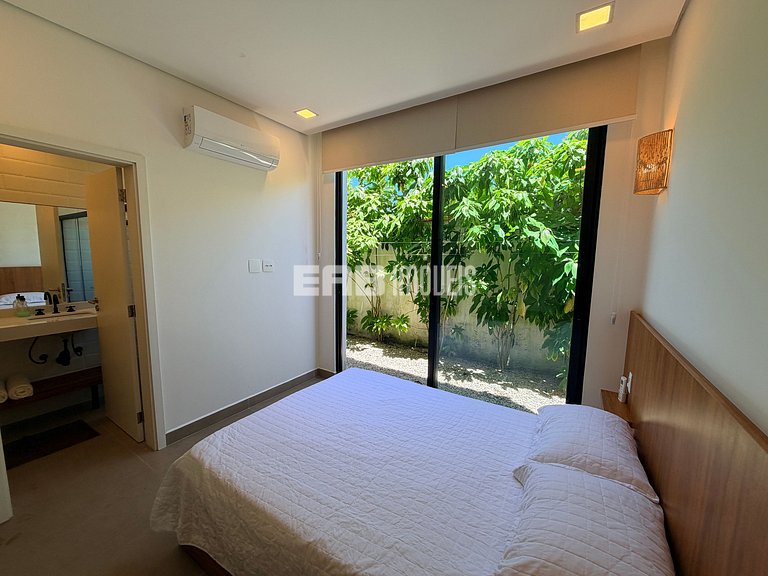 Casa na praia de Itamambuca, com 6 suítes, sauna e piscina