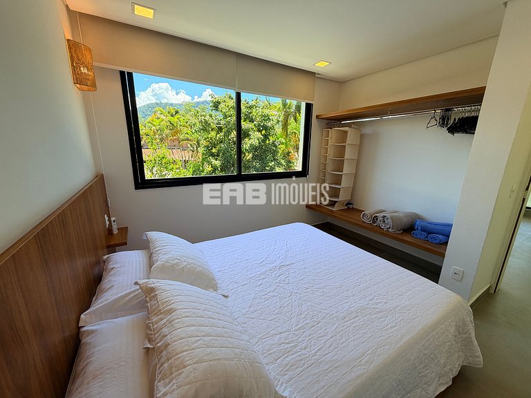 Casa na praia de Itamambuca, com 6 suítes, sauna e piscina