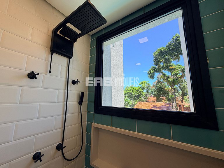 Casa na praia de Itamambuca, com 6 suítes, sauna e piscina