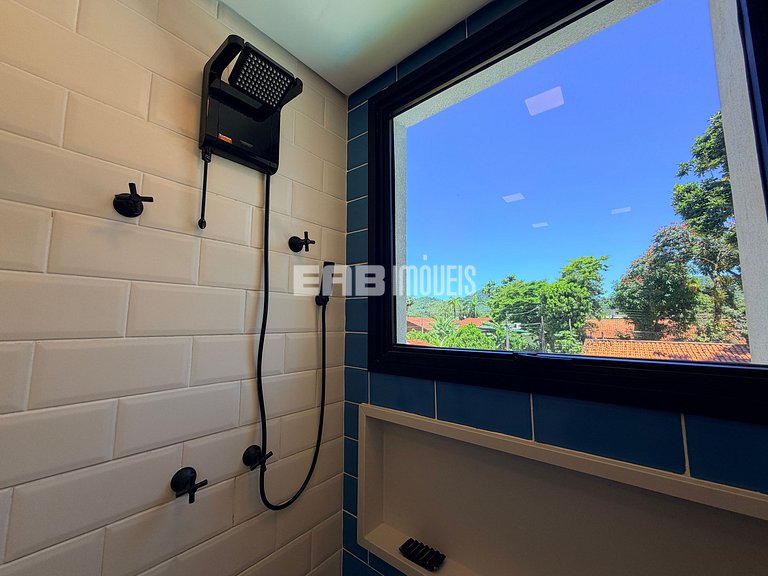 Casa na praia de Itamambuca, com 6 suítes, sauna e piscina